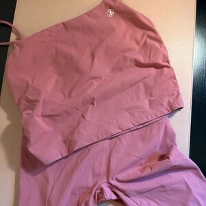 Sacred Activewear Pink Scrunch Biker Shorts Set Size M Workout Gym Set Athletic